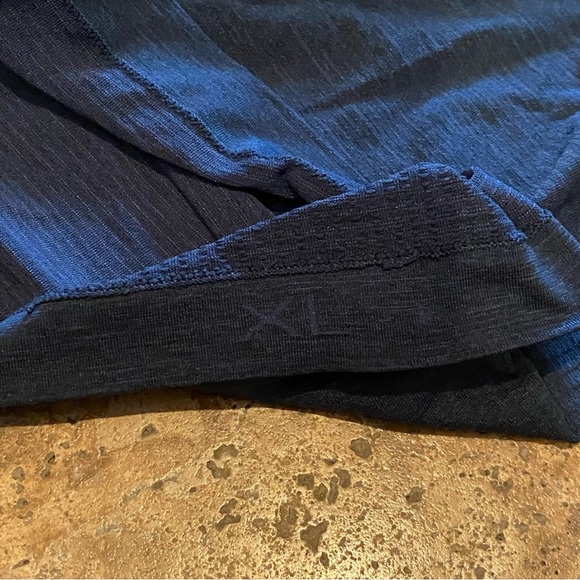 Lululemon x Peloton Men Navy Metal Vent Tech Athletic T-Shirt Size XL - Picture 7 of 7